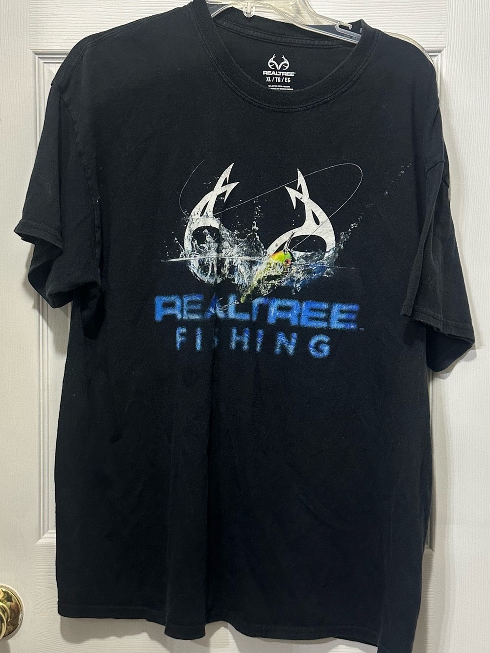Realtree Black Tee with White Logo and Label Print
